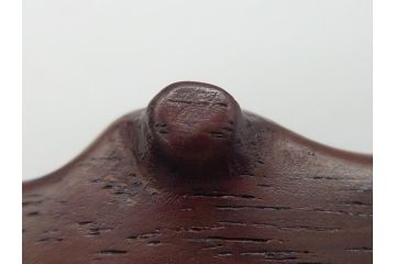 時代物　唐木台座付き　造形美に目を奪われる水石(盆石、鑑賞石、置物、置き物、ディスプレイ、箱付き)(R-062433)