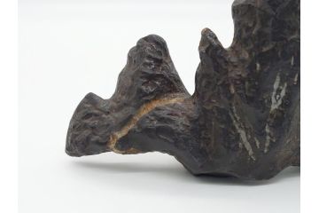 時代物　唐木台座付き　造形美に目を奪われる水石(盆石、鑑賞石、置物、置き物、ディスプレイ、箱付き)(R-062433)