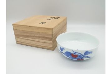 人間国宝　十四代　酒井田柿右衛門　染錦　柿文　5寸皿　約15cm　鉢(中皿、五寸、和食器、和皿、共箱付き)(R-062452)