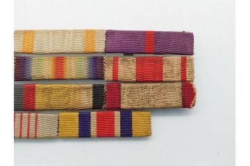 旧日本軍　9勲章(11連吊りホルダー付き)&11連略綬セット(従軍記章、連結金具、太陽勲章/大禮(大礼)記念章/功労章/紀元二千六百年祝典記念章/蒙古総合自治政府肇建功労章など)(R-062453)