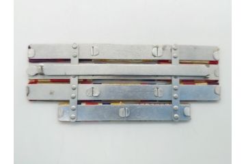 旧日本軍　9勲章(11連吊りホルダー付き)&11連略綬セット(従軍記章、連結金具、太陽勲章/大禮(大礼)記念章/功労章/紀元二千六百年祝典記念章/蒙古総合自治政府肇建功労章など)(R-062453)
