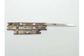 旧日本軍　陸軍中将肩章　従軍記章　8勲章&略綬4点(8連吊りホルダー付き、連結金具、大禮(大礼)記念章/紀元二千六百年祝典記念章/帝都復興記念章など)(R-062454)
