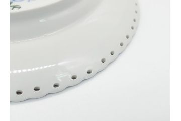 デンマーク　ROYAL COPENHAGEN(ロイヤルコペンハーゲン) ブルーフルーテッド　フルレース　約17cm　洗練された美しさを放つ皿2客セット(プレート、洋食器)(定価約66000円)(R-062461)