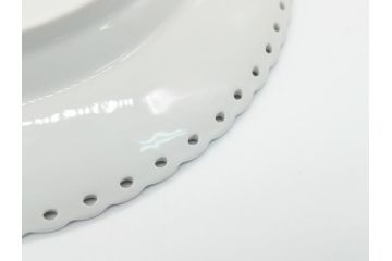 デンマーク　ROYAL COPENHAGEN(ロイヤルコペンハーゲン) ブルーフルーテッド　フルレース　約17cm　洗練された美しさを放つ皿2客セット(プレート、洋食器)(定価約66000円)(R-062462)