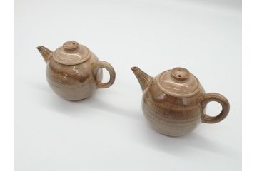 九世　坂高麗左衛門　萩焼　急須1対(共箱付き、茶器、茶壷、茶道具、坂窯)(R-062464)