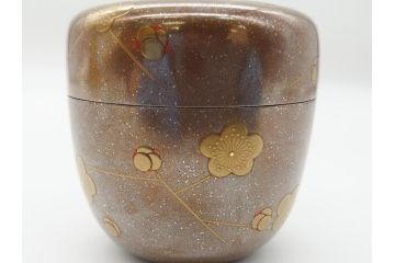 蒔絵師　西條一斉　高蒔絵　梨地　氷梅　中棗(茶道具、茶入、漆器、木製、共箱付き)(R-062467)