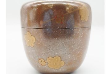 蒔絵師　西條一斉　高蒔絵　梨地　氷梅　中棗(茶道具、茶入、漆器、木製、共箱付き)(R-062467)