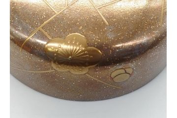 蒔絵師　西條一斉　高蒔絵　梨地　氷梅　中棗(茶道具、茶入、漆器、木製、共箱付き)(R-062467)