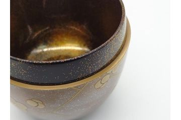 蒔絵師　西條一斉　高蒔絵　梨地　氷梅　中棗(茶道具、茶入、漆器、木製、共箱付き)(R-062467)