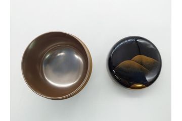 輪島塗　正春作　蒔絵　遠山　美しく気品の高い棗(茶道具、茶入、茶筒、木製、共箱付き)(R-062468)