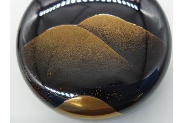 輪島塗　正春作　蒔絵　遠山　美しく気品の高い棗(茶道具、茶入、茶筒、木製、共箱付き)(R-062468)