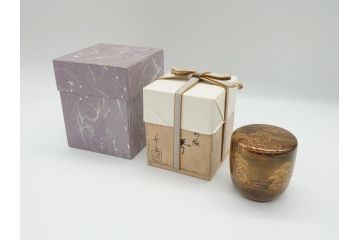極上品!　吉田華正作　十二代　中誠宗也　尋牛斎書付　松島　蒔絵　金粉溜　内梨子地　大棗(在判あり、共箱付き、外箱付き、茶道具、茶入、茶筒)(R-062470)
