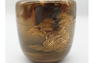 極上品!　吉田華正作　十二代　中誠宗也　尋牛斎書付　松島　蒔絵　金粉溜　内梨子地　大棗(在判あり、共箱付き、外箱付き、茶道具、茶入、茶筒)(R-062470)