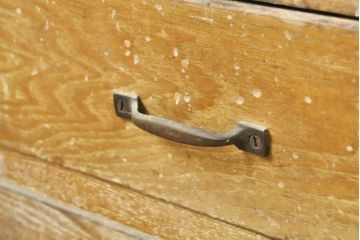 昭和レトロ　懐かしい雰囲気が魅力の収納棚(戸棚、キャビネット、リビングボード、食器棚、引き出し)(R-062474)