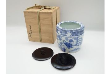 丹山窯　小峠葛芳　古染付写　水指(茶道具、共箱付き、外箱付き)(R-062483)