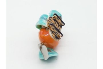 高級　三越製　磁器製　柿の実　ぷっくりとした柿の実か愛らしい帯留め(十三代今泉今右衛門、柿の木、帯締め、着物道具、和装小物、帯留金具、アクセサリー、ケース付き)(R-062492)