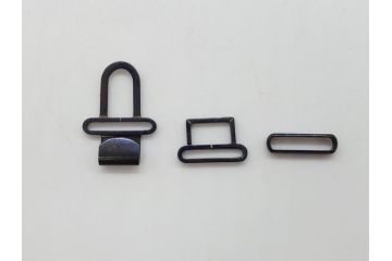 高級　三越製　磁器製　柿の実　ぷっくりとした柿の実か愛らしい帯留め(十三代今泉今右衛門、柿の木、帯締め、着物道具、和装小物、帯留金具、アクセサリー、ケース付き)(R-062492)