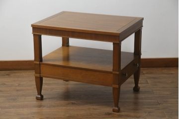中古　DREXEL HERITAGE(ドレクセルヘリテイジ)　Triune(トライユン)シリーズ　すっきりした佇まいのエンドテーブル(サイドテーブル、ナイトテーブル、飾り台)(定価約21万円)(R-062509)