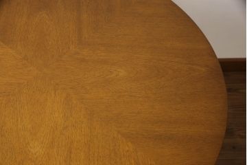中古　美品　DREXEL HERITAGE(ドレクセルヘリテイジ)　ガラス天板付き!!洗練された佇まいが美しいラウンドテーブル(ダイニングテーブル、2人掛け、4人掛け、2P、4P)(R-062511)