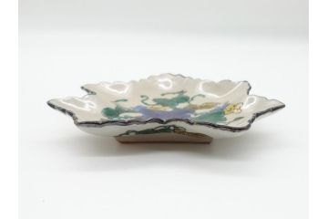 明治期　九谷焼　二重角福　草花文　4.7寸皿　約14.3cm　秋の食卓を彩る変形皿5客セット(紅葉型、葉形、中皿、和食器、和皿、四寸七分)(R-062522)