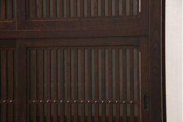 中古　美品　栗材　上質な和の空間を演出する水屋箪笥(食器棚、茶箪笥、戸棚、収納棚、キャビネット)(R-062532)