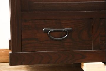 中古　美品　栗材　上質な和の空間を演出する水屋箪笥(食器棚、茶箪笥、戸棚、収納棚、キャビネット)(R-062532)