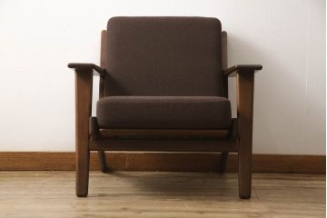 デンマークビンテージ　GETAMA(ゲタマ)　Hans J Wegner(ハンス・J・ウェグナー)　GE290　オーク材　くつろぎの空間を演出するアームチェア(椅子、イス、1P、一人掛けソファ、1人掛けソファ、ヴィンテージ、北欧)(R-062535)