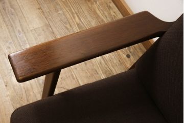 デンマークビンテージ　GETAMA(ゲタマ)　Hans J Wegner(ハンス・J・ウェグナー)　GE290　オーク材　くつろぎの空間を演出するアームチェア(椅子、イス、1P、一人掛けソファ、1人掛けソファ、ヴィンテージ、北欧)(R-062535)