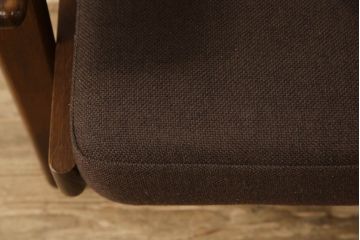 デンマークビンテージ　GETAMA(ゲタマ)　Hans J Wegner(ハンス・J・ウェグナー)　GE290　オーク材　くつろぎの空間を演出するアームチェア(椅子、イス、1P、一人掛けソファ、1人掛けソファ、ヴィンテージ、北欧)(R-062535)