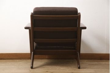 デンマークビンテージ　GETAMA(ゲタマ)　Hans J Wegner(ハンス・J・ウェグナー)　GE290　オーク材　くつろぎの空間を演出するアームチェア(椅子、イス、1P、一人掛けソファ、1人掛けソファ、ヴィンテージ、北欧)(R-062535)