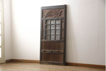 アンティーク建具　彫刻の意匠が珍しい!迫力のある亀の彫りに魅了される引き戸1枚(蔵戸、玄関戸)(R-062542)