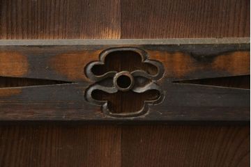 アンティーク建具　彫刻の意匠が珍しい!迫力のある亀の彫りに魅了される引き戸1枚(蔵戸、玄関戸)(R-062542)