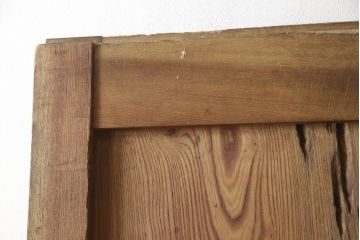 アンティーク建具　新潟越後　総欅(ケヤキ)材　シンプルだが重厚感ある佇まいが魅力の蔵戸1枚(引き戸、玄関戸)(R-062543)