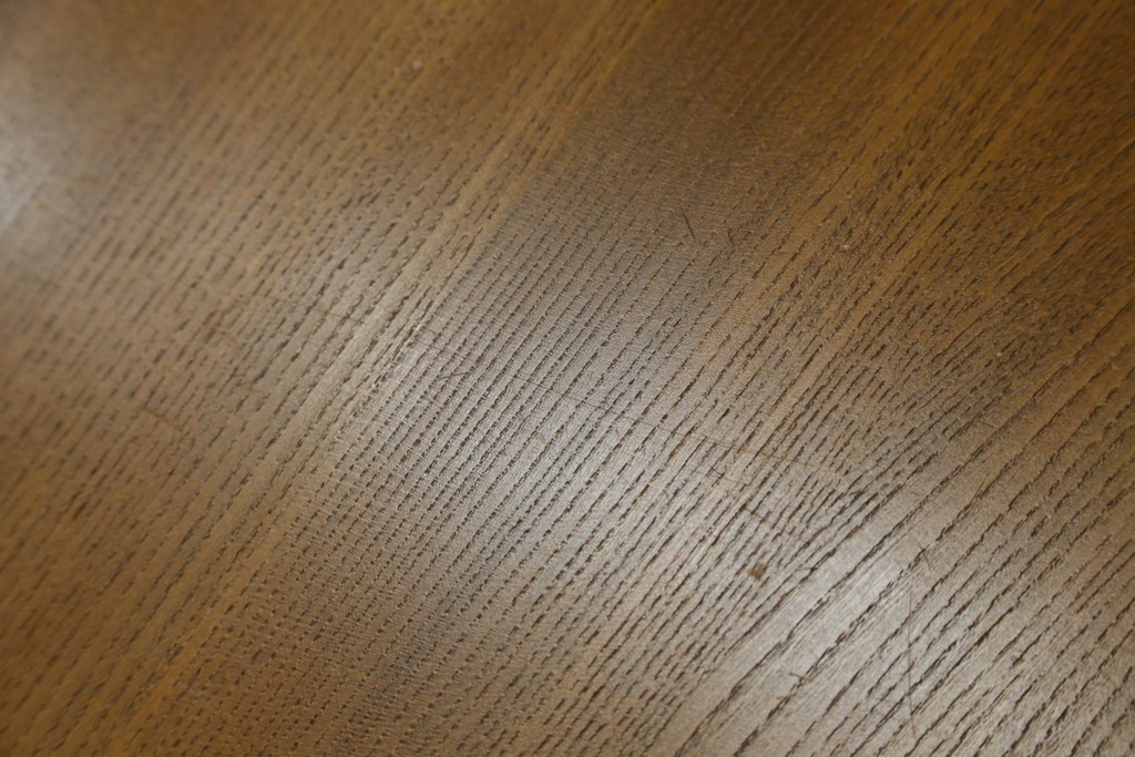 イギリスビンテージ　ERCOL(アーコール)　シンプルなデザインでお部屋に馴染みやすい3段チェスト　(R-062546)