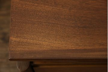 北欧ビンテージ家具　チーク材　ユニークなデザインがお洒落!!ミッドセンチュリースタイルにもおすすめな両袖デスク(ニーホールデスク、ワークデスク、在宅用、在宅ワーク用、机、引き出し、ヴィンテージ)(R-062549)