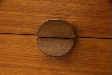 北欧ビンテージ家具　チーク材　ユニークなデザインがお洒落!!ミッドセンチュリースタイルにもおすすめな両袖デスク(ニーホールデスク、ワークデスク、在宅用、在宅ワーク用、机、引き出し、ヴィンテージ)(R-062549)