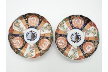 明治期　伊万里焼　錦手　金襴手　染錦　二重角富(角冨)　金彩　色絵　桃図　草花文　8.3寸皿　約25cm　煌びやかで豪華な絵付けの大皿2枚セット(深皿、和皿、和食器、八寸三分)(R-062555)