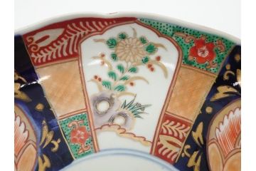 明治期　伊万里焼　錦手　金襴手　染錦　二重角富(角冨)　金彩　色絵　桃図　草花文　8.3寸皿　約25cm　煌びやかで豪華な絵付けの大皿2枚セット(深皿、和皿、和食器、八寸三分)(R-062555)