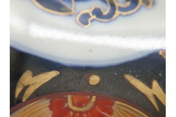 明治期　伊万里焼　錦手　金襴手　染錦　二重角富(角冨)　金彩　色絵　桃図　草花文　8.3寸皿　約25cm　煌びやかで豪華な絵付けの大皿2枚セット(深皿、和皿、和食器、八寸三分)(R-062555)