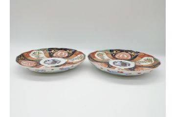 明治期　伊万里焼　錦手　金襴手　染錦　二重角富(角冨)　金彩　色絵　桃図　草花文　8.3寸皿　約25cm　煌びやかで豪華な絵付けの大皿2枚セット(深皿、和皿、和食器、八寸三分)(R-062557)
