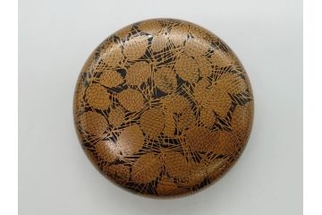 時代物　明治期　松葉　蒔絵　木製　棗(共箱付き、金地、松の実、茶器、茶道具、漆器、漆工芸)(R-062568)
