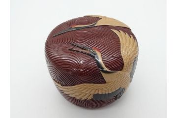 漆芸作家　篠原如雪　波丹頂鶴平棗(共箱付き、茶器、茶道具、漆工芸、漆器)(R-062570)