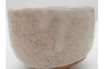 志野焼　在銘茶碗　4.2寸　約13cm(共箱付き、抹茶碗、作家不明、○明作、四寸二分、和食器)(R-062573)