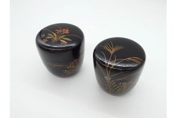 時代物　鈴木表朔　一閑張　色漆絵　春野　秋野　棗　一双入　尋牛斎書付(共箱付き、茶筒、茶道具)(R-062574)
