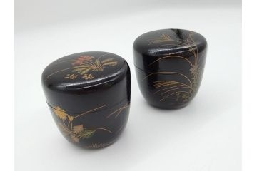 時代物　鈴木表朔　一閑張　色漆絵　春野　秋野　棗　一双入　尋牛斎書付(共箱付き、茶筒、茶道具)(R-062574)
