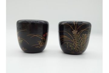 時代物　鈴木表朔　一閑張　色漆絵　春野　秋野　棗　一双入　尋牛斎書付(共箱付き、茶筒、茶道具)(R-062574)