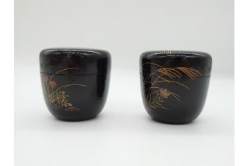 時代物　鈴木表朔　一閑張　色漆絵　春野　秋野　棗　一双入　尋牛斎書付(共箱付き、茶筒、茶道具)(R-062574)