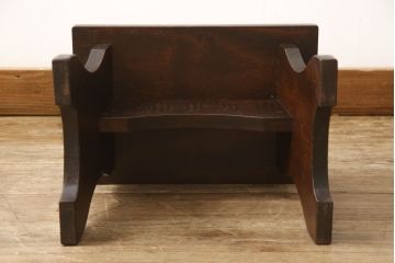中古　軽井沢彫り　趣ある木の色合いと凝った桜の意匠が和の雰囲気を高めるドレッサーとスツールのセット(鏡台、化粧台、ミラー)(R-062577)