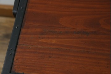 和製ビンテージ　国産　職人手造り　前面欅(ケヤキ)材　金具も分厚く立派!　船箪笥の錠前金具がついた佐渡箪笥ローボード　(R-062581)
