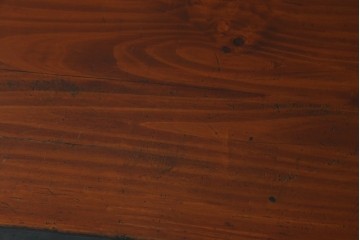 和製ビンテージ　国産　職人手造り　前面欅(ケヤキ)材　金具も分厚く立派!　船箪笥の錠前金具がついた佐渡箪笥ローボード　(R-062581)